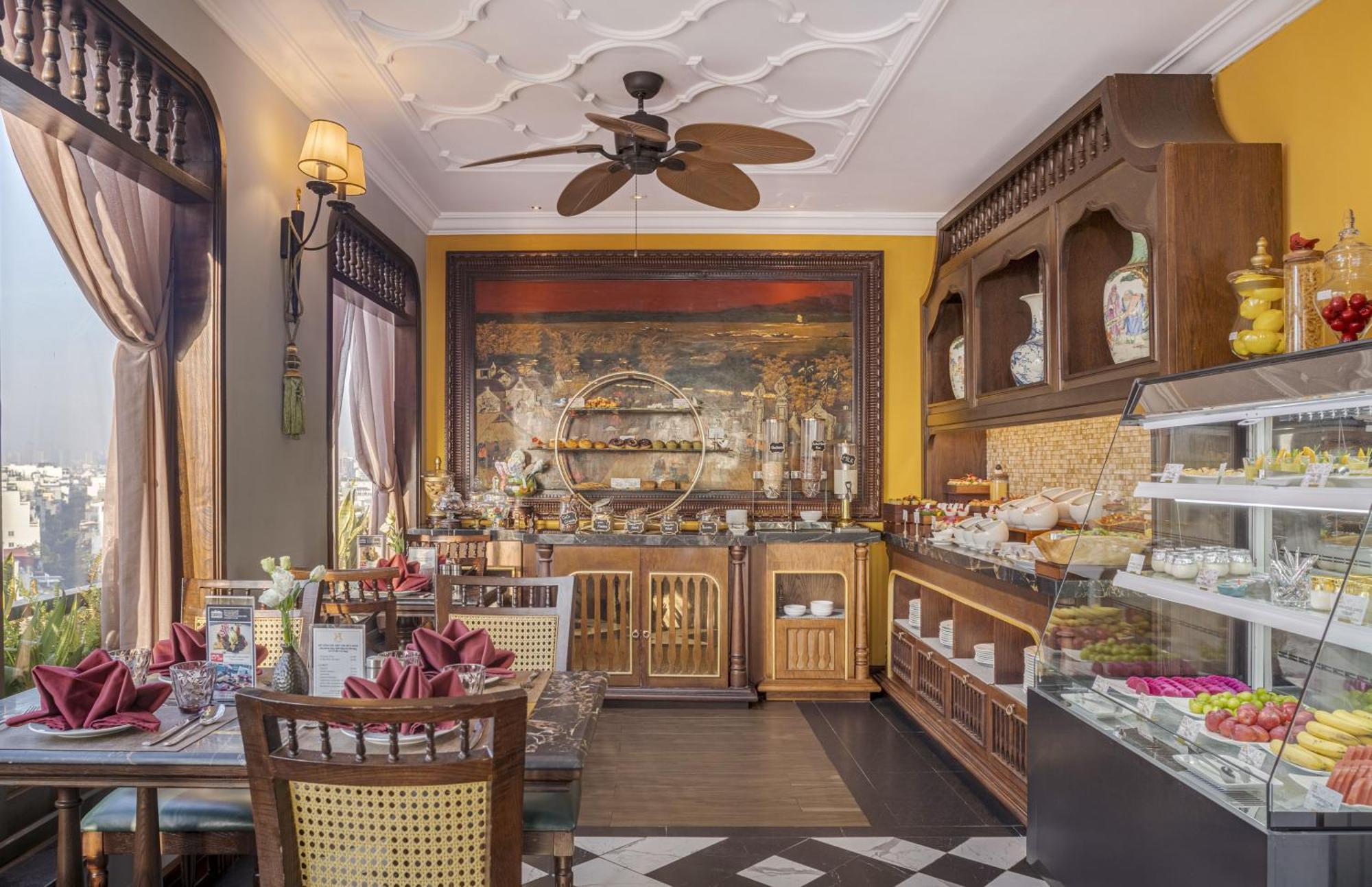 Hanoi Tirant Hotel Екстериор снимка