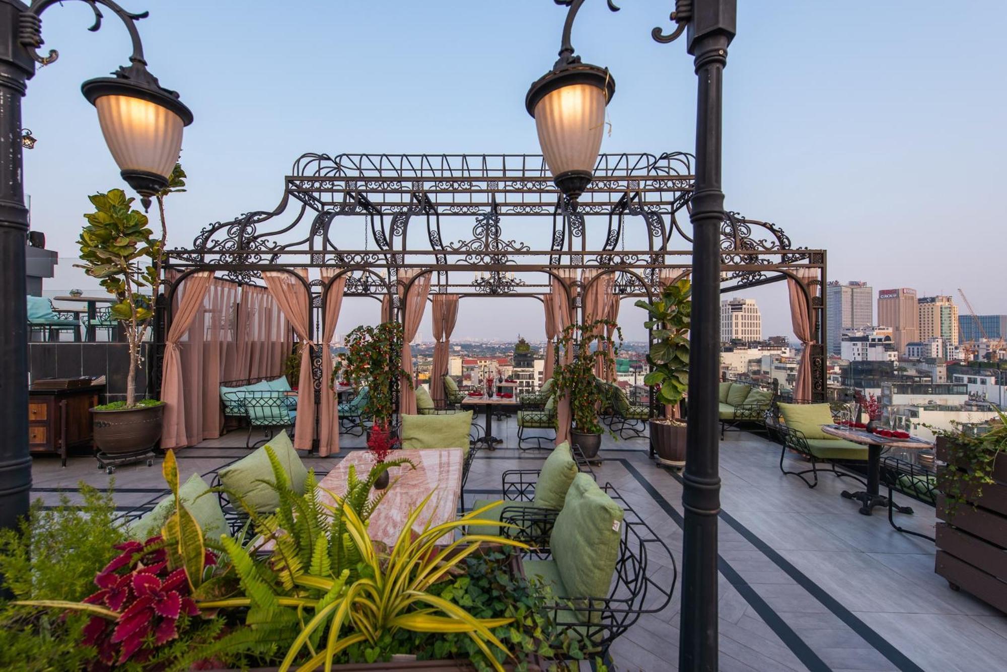 Hanoi Tirant Hotel Екстериор снимка