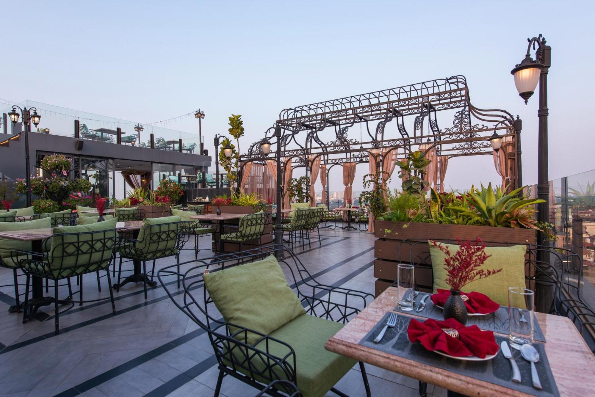 Hanoi Tirant Hotel Екстериор снимка