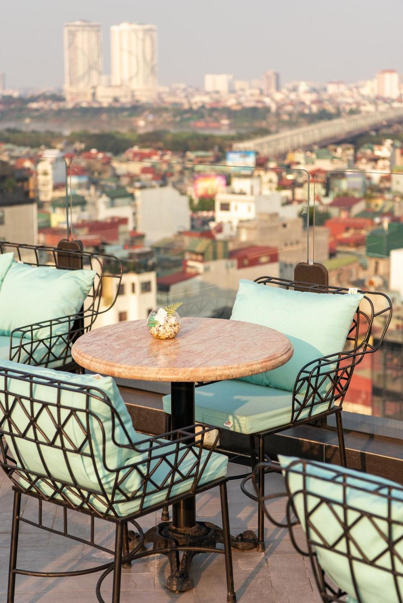 Hanoi Tirant Hotel Екстериор снимка