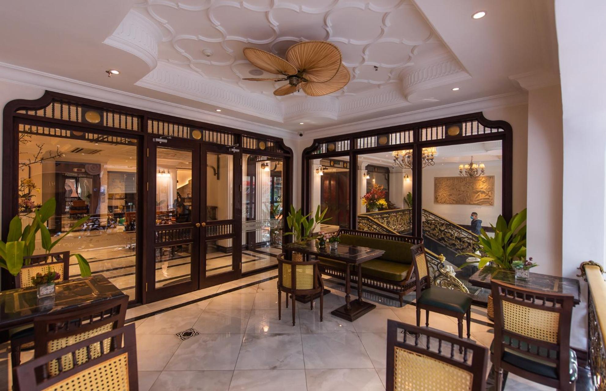 Hanoi Tirant Hotel Екстериор снимка