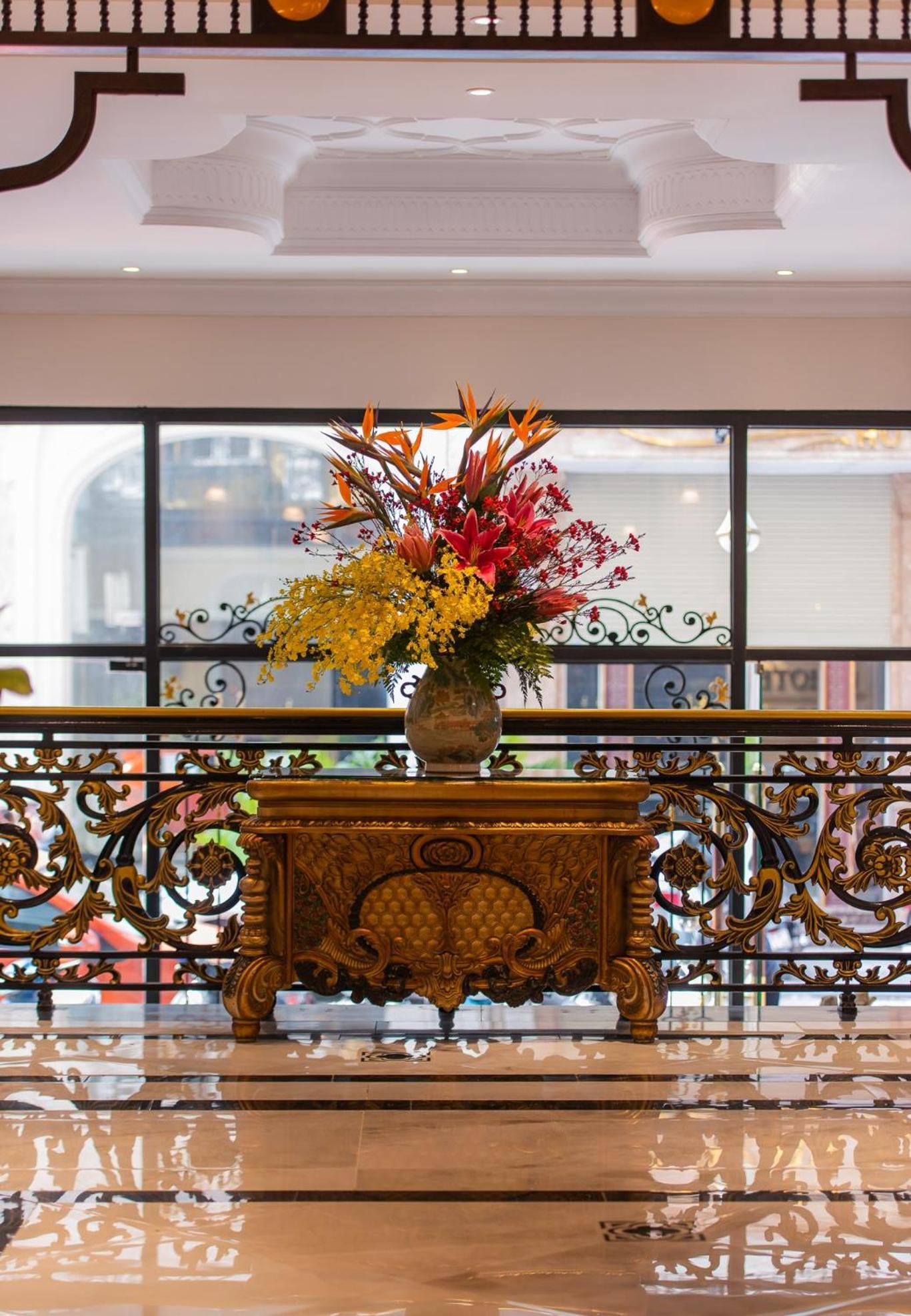 Hanoi Tirant Hotel Екстериор снимка