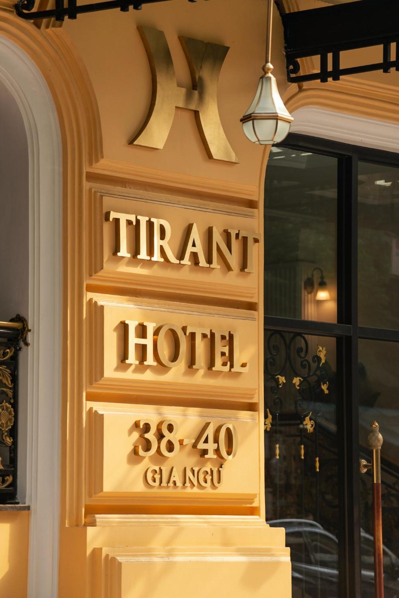 Hanoi Tirant Hotel Екстериор снимка