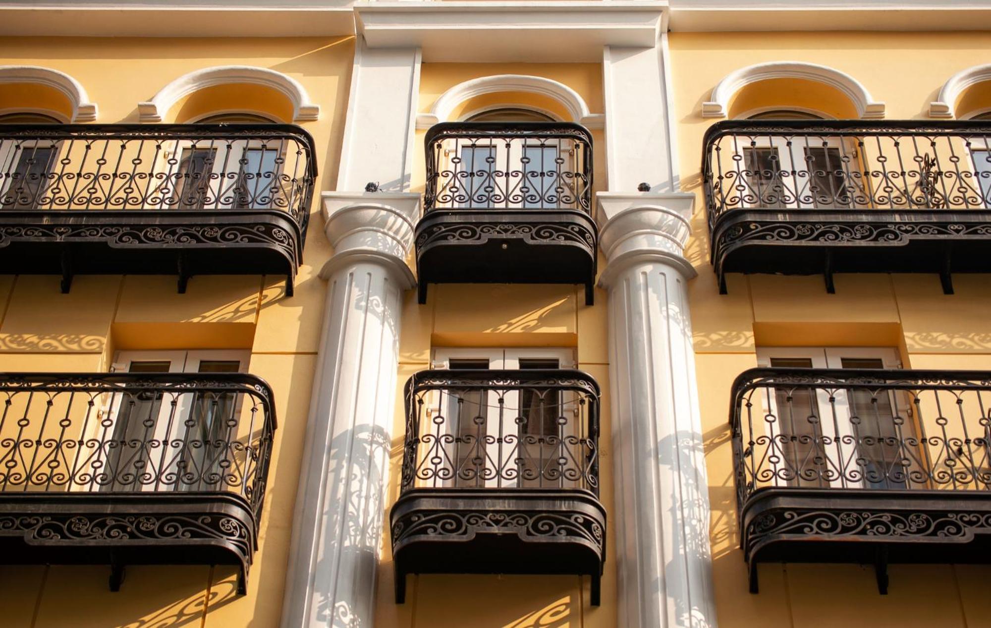 Hanoi Tirant Hotel Екстериор снимка